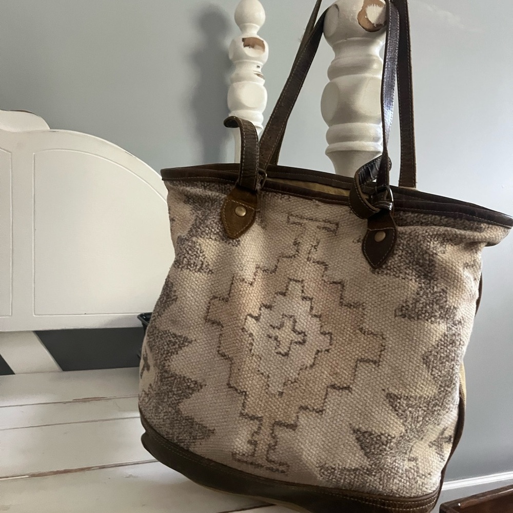 Myra Bag Purse